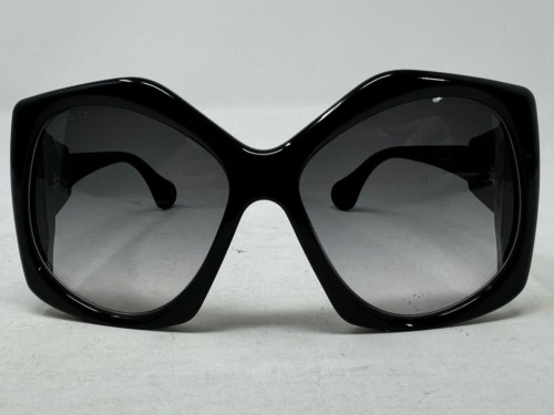 Gucci Sunglasses (Laredo, TX)