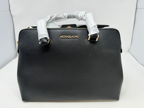 Michael Kors Bags (Laredo, TX)
