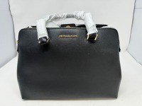 Michael Kors Bags (Laredo, TX)