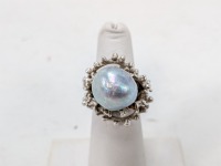14K Gold Pearl-Like Ring