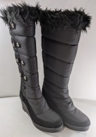 Juicy Couture Boots