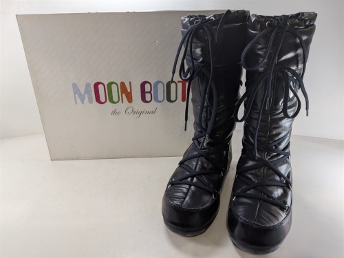 Moon Boots by Tecnica