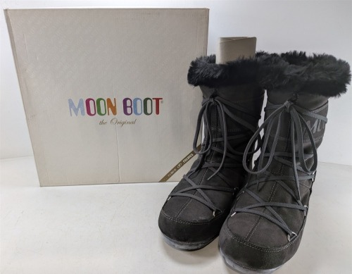 Moon Boots by Tecnica