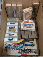 (1) Ctn Assorted Model Trains