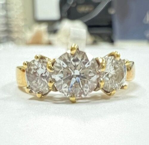 18KY & Diamond Ring (Pompano Beach, FL)