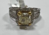 18KW, Yellow & Clear Diamond Ring (Pompano Beach, FL)