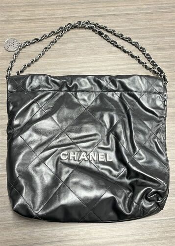 Chanel 22 Small Hobo Bag (Pompano Beach, FL)