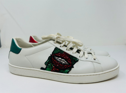 Gucci Sneakers (Dayton, NJ)