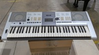 Yamaha PSRE403 Keyboard