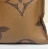 Louis Vuitton Tote Bag (Dayton, NJ) - 3