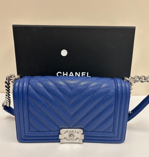 Chanel Boy Bag (Dayton, NJ)
