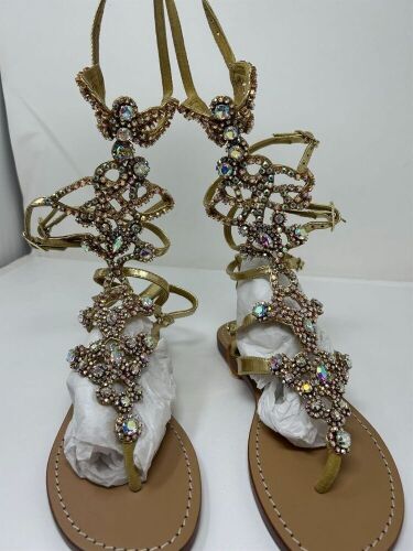 Mystique Shoes (Dayton, NJ)