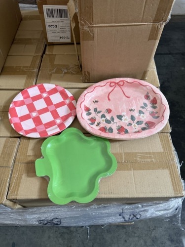 Kitchen Ware (Marine Trk/Los Angeles, CA)