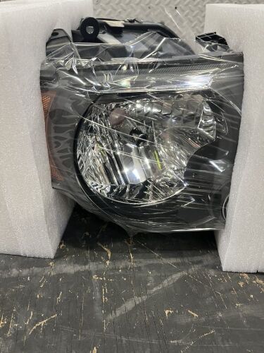 Auto Parts: Headlights (EXPORT ONLY) (Riverside, CA)