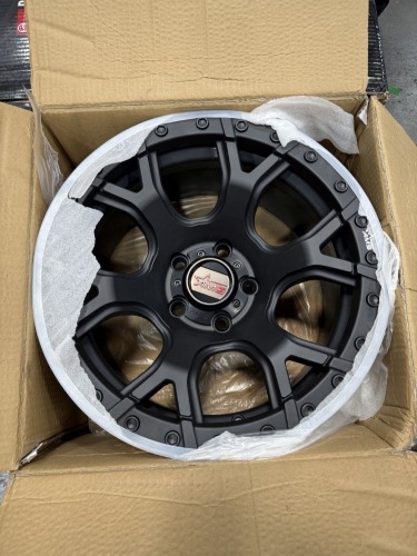 Car Rims (Custom Air/Carson, CA)