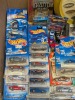 Hot Wheels & More - 2